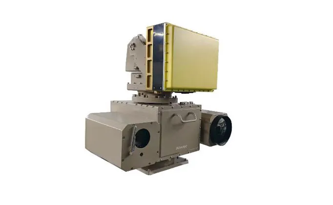 وحدة رادار/هوائي بوحدة قابلة للميل: بناء قلب نظام ذكي مضاد للطائرات بدون طيار